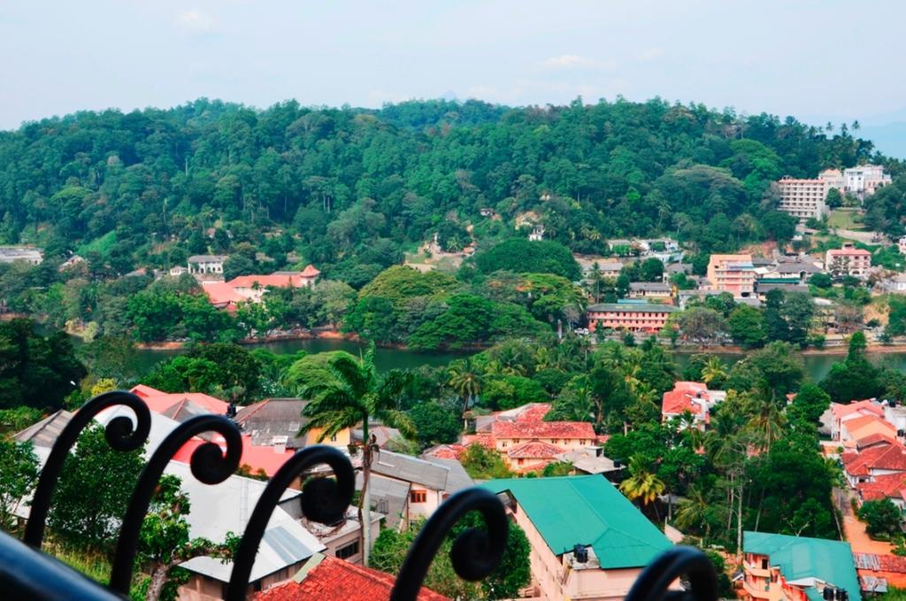 36 Bed & Breakfast Kandy Eksteriør bilde