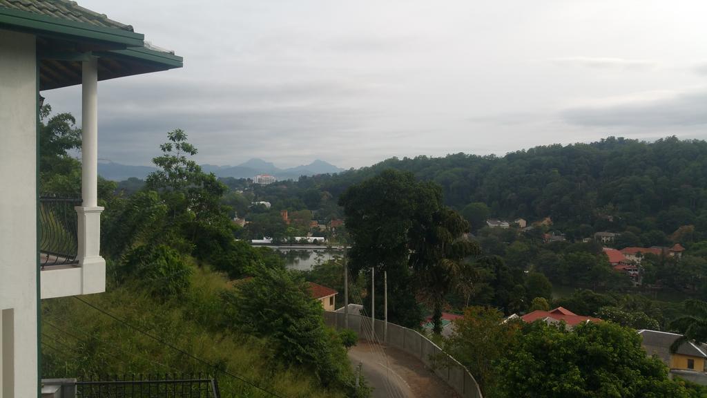 36 Bed & Breakfast Kandy Eksteriør bilde
